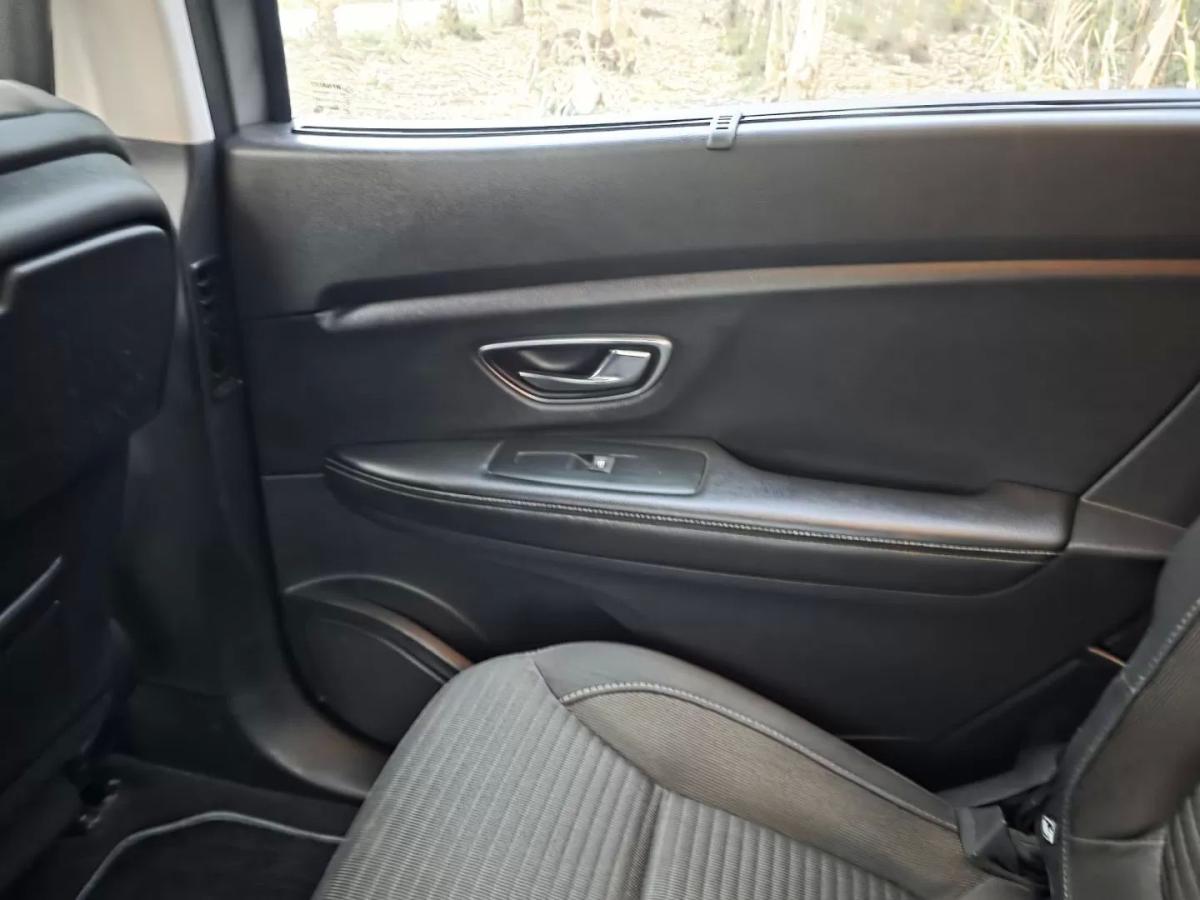 renault-grand-scenic-2017-diesel-1461cc