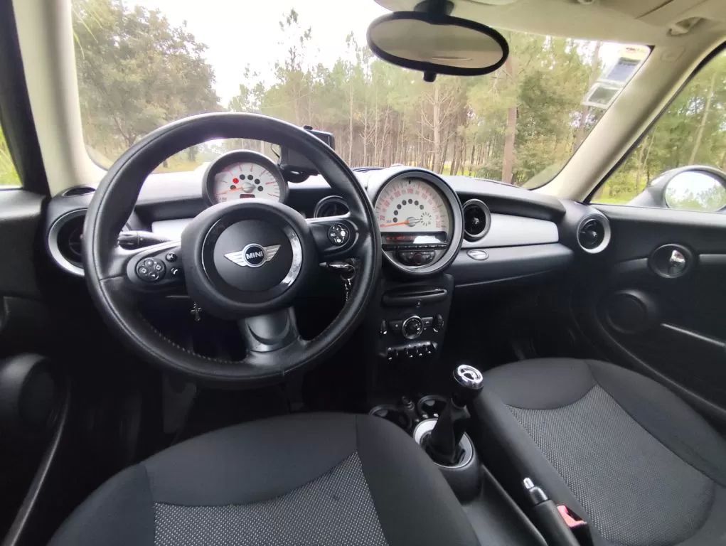 mini-clubman-2011-diesel-1598cc