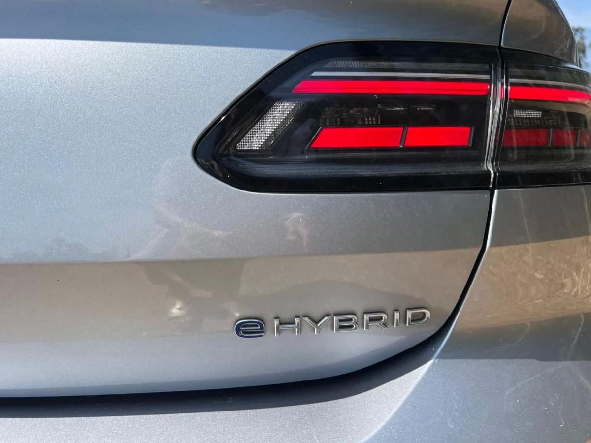 volkswagen-arteon-2021-hibrido-1395cc