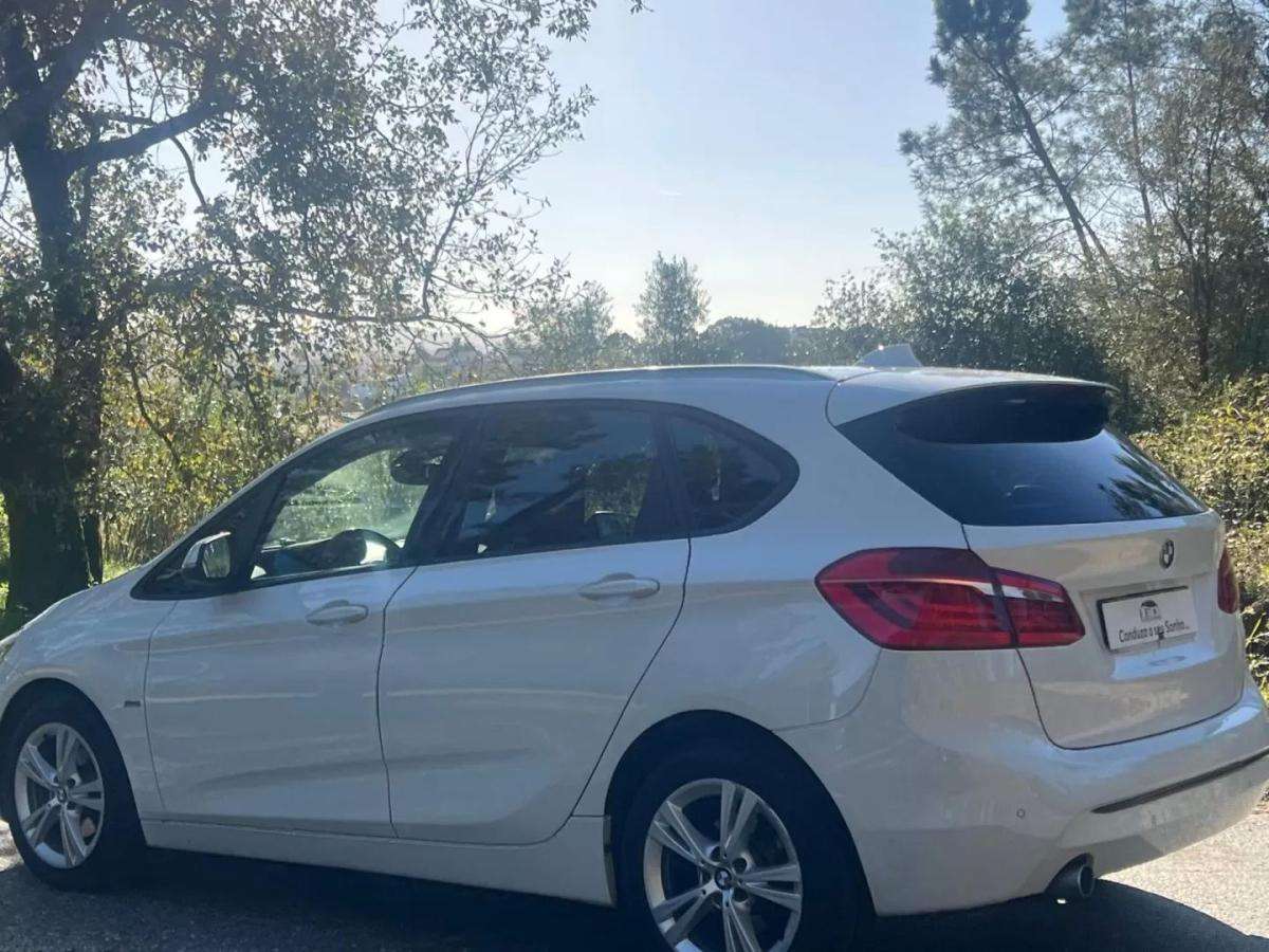 bmw-serie-2-2018-diesel-1496cc