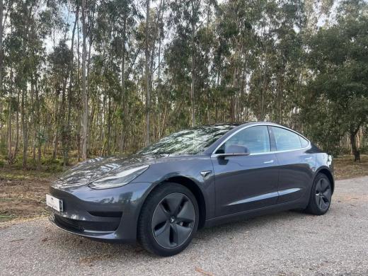 tesla-model-3-2020-eletrico-200cc