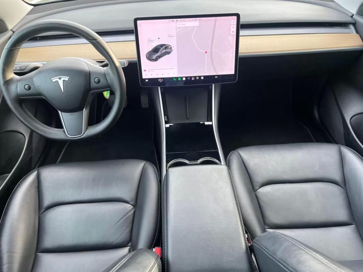 tesla-model-3-2020-eletrico-200cc