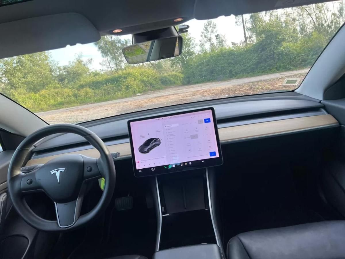 tesla-model-3-2020-eletrico-200cc