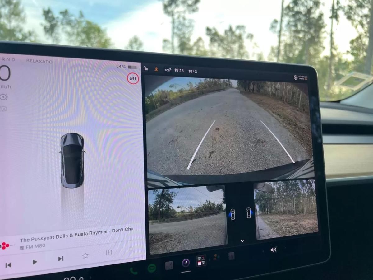 tesla-model-3-2020-eletrico-200cc