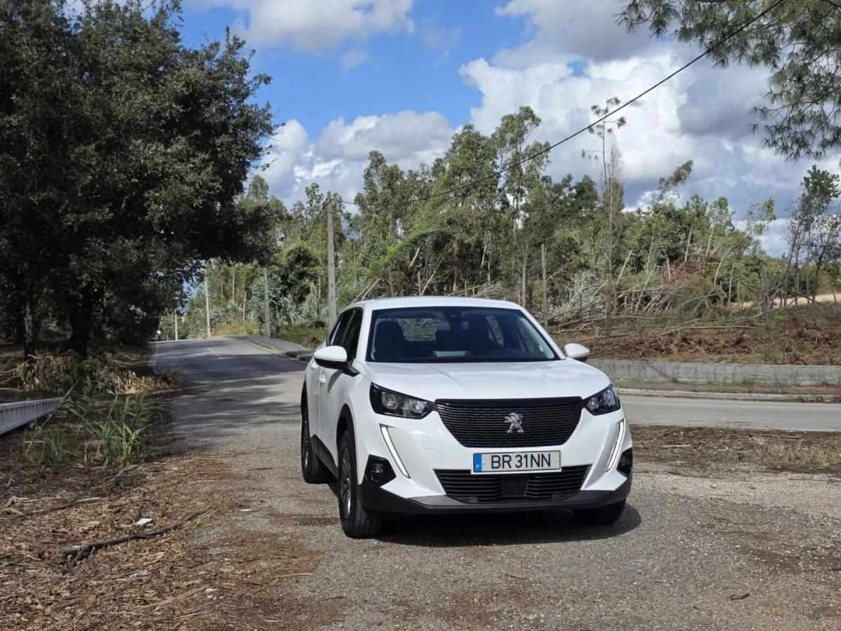 peugeot-2008-2020-gasolina-1199cc
