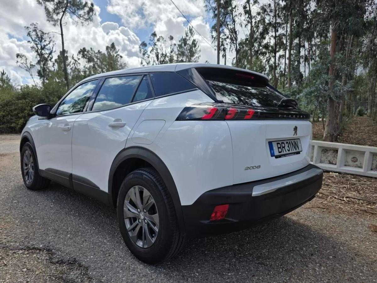peugeot-2008-2020-gasolina-1199cc
