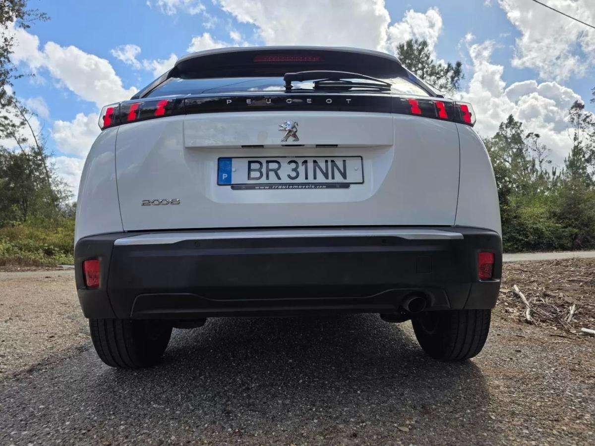 peugeot-2008-2020-gasolina-1199cc