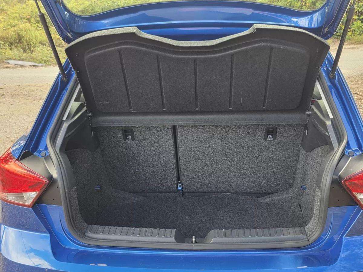 seat-ibiza-2023-gasolina-999cc