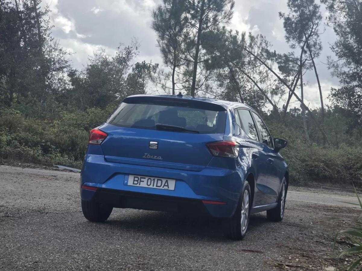 seat-ibiza-2023-gasolina-999cc
