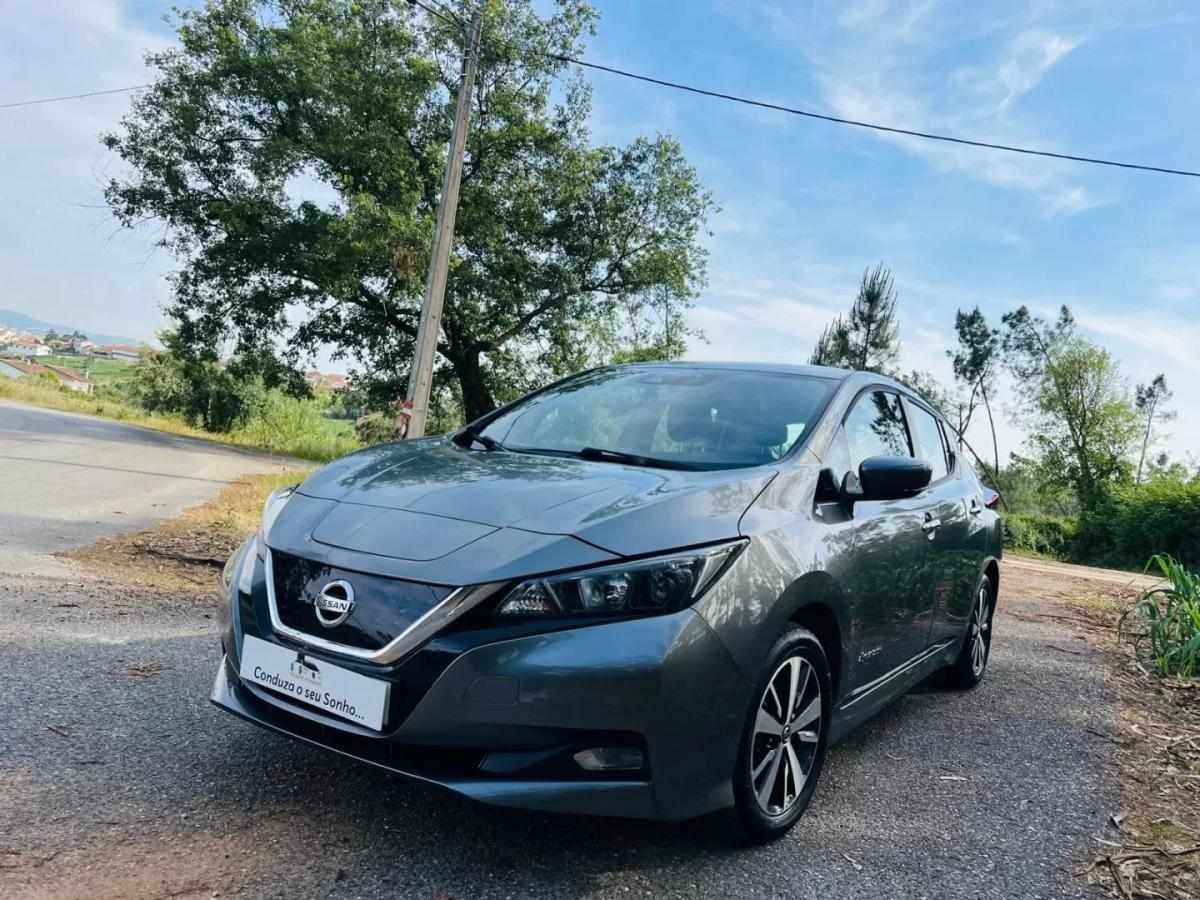 nissan-leaf-2019-eletrico-200cc