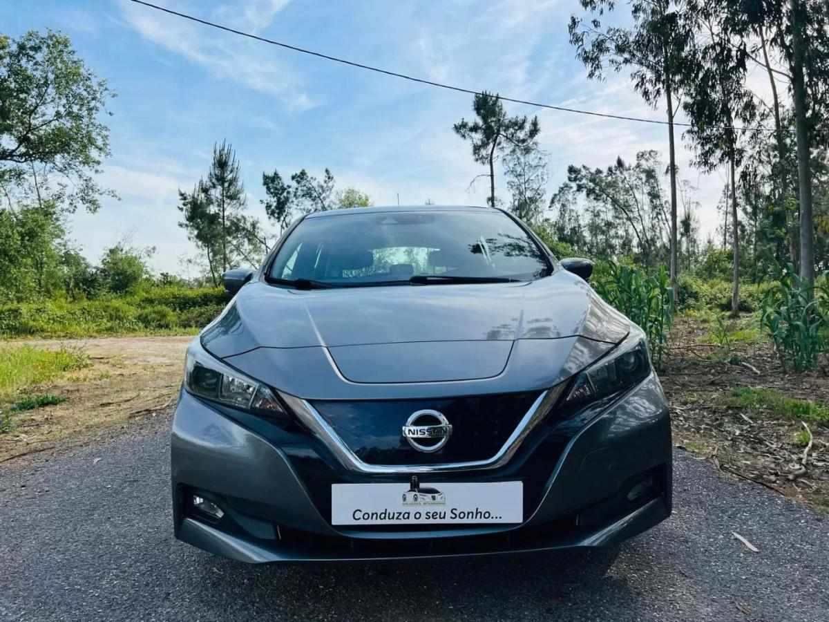 nissan-leaf-2019-eletrico-200cc