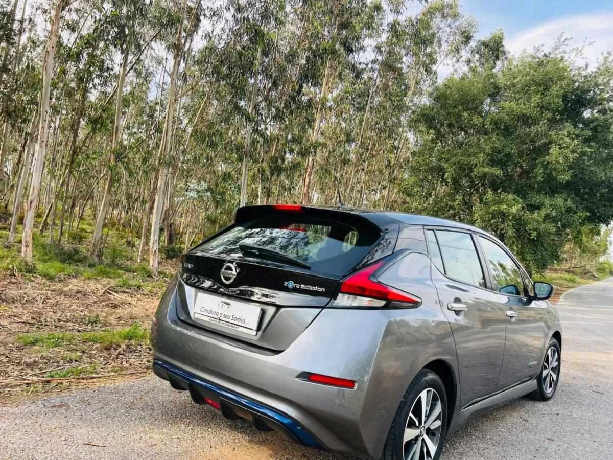 nissan-leaf-2019-eletrico-200cc