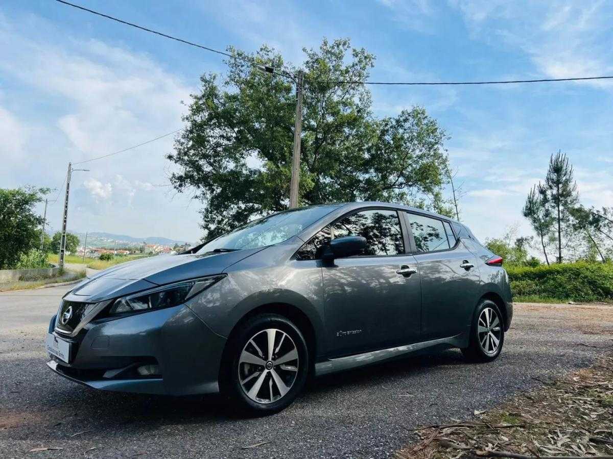 nissan-leaf-2019-eletrico-200cc
