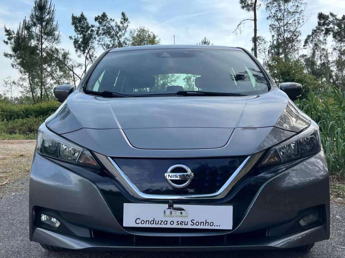 nissan-leaf-2019-eletrico-200cc