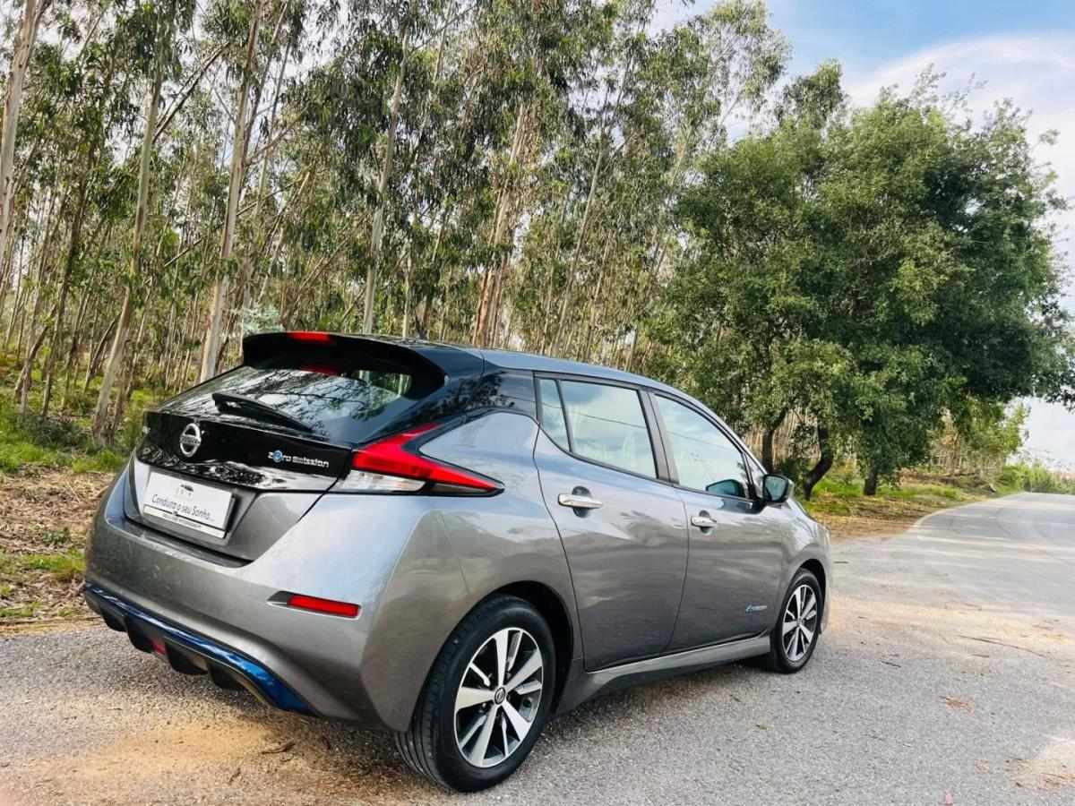 nissan-leaf-2019-eletrico-200cc