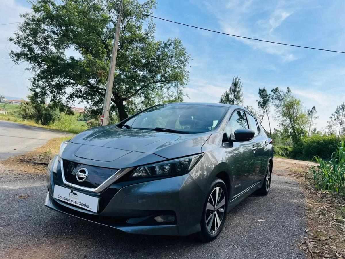 nissan-leaf-2019-eletrico-200cc