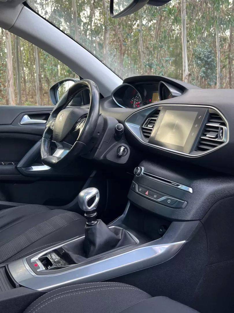 peugeot-308-sw-2015-diesel-1560cc