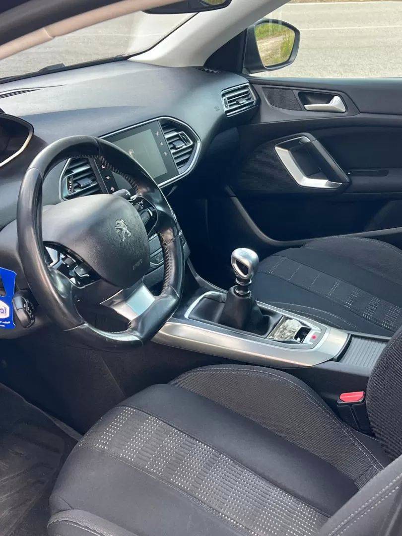 peugeot-308-sw-2015-diesel-1560cc