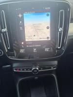 volvo-xc40-2022-hibrido-1477cc
