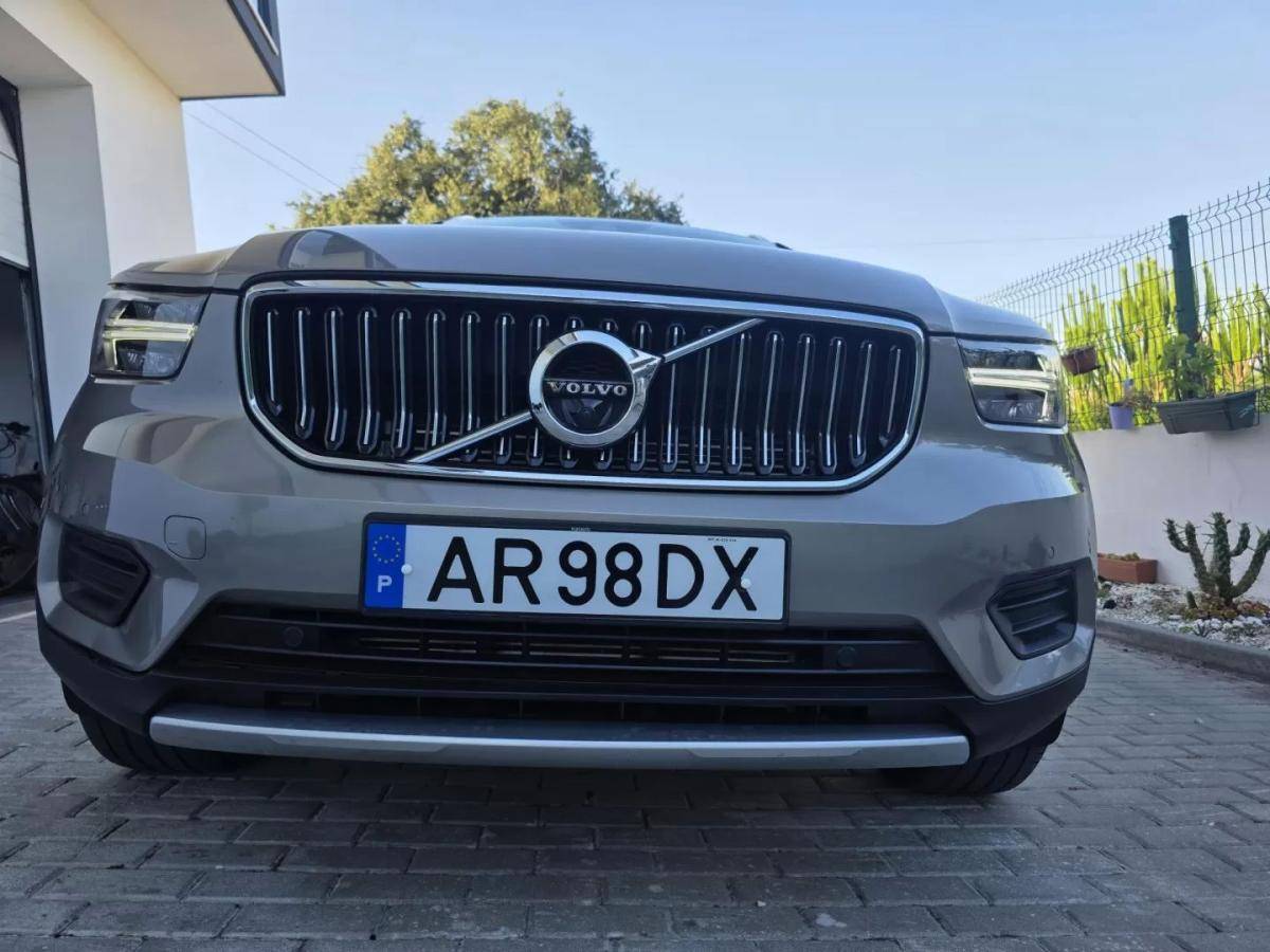 volvo-xc40-2022-hibrido-1477cc