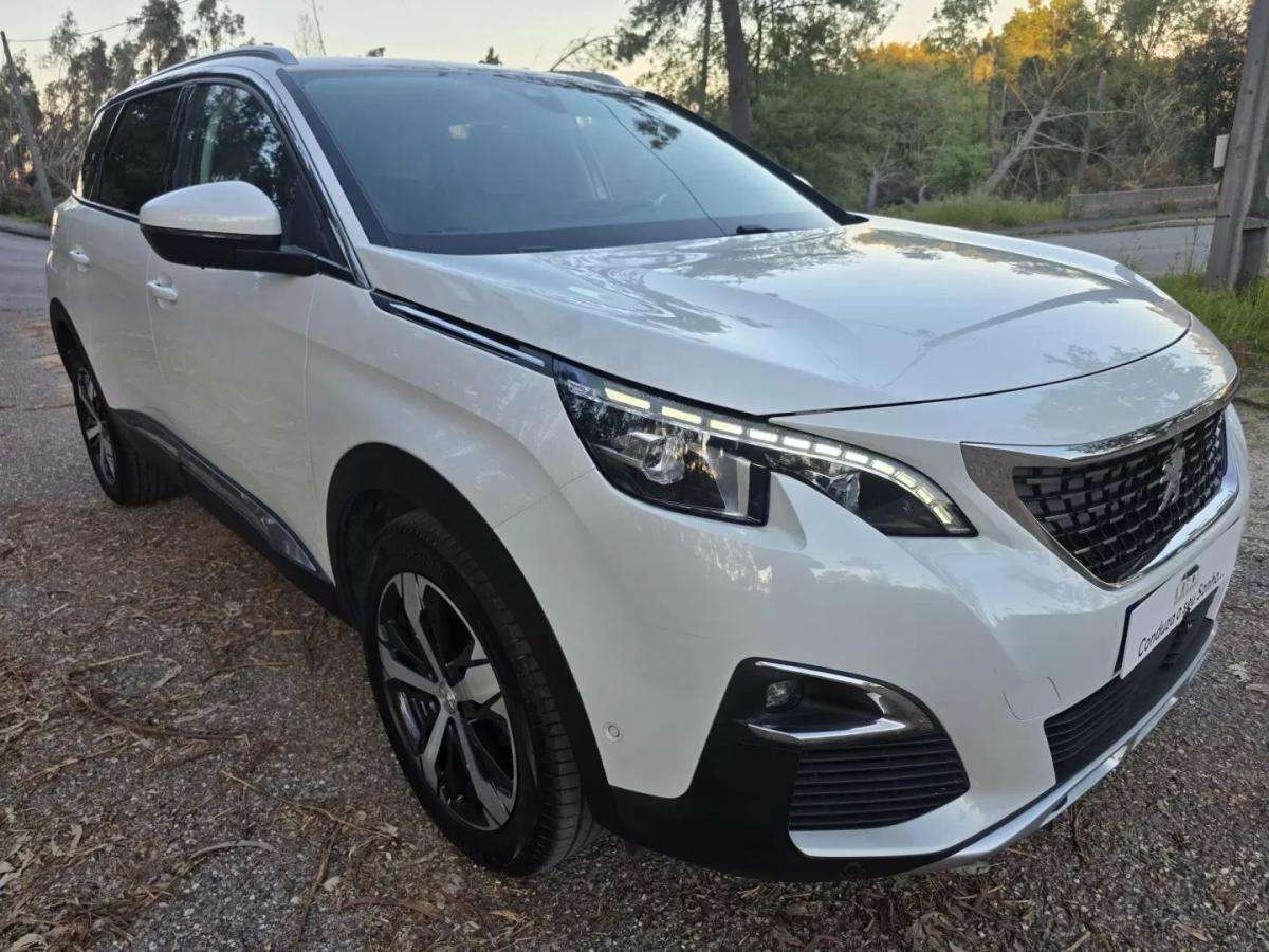 peugeot-5008-2018-gasolina-1199cc