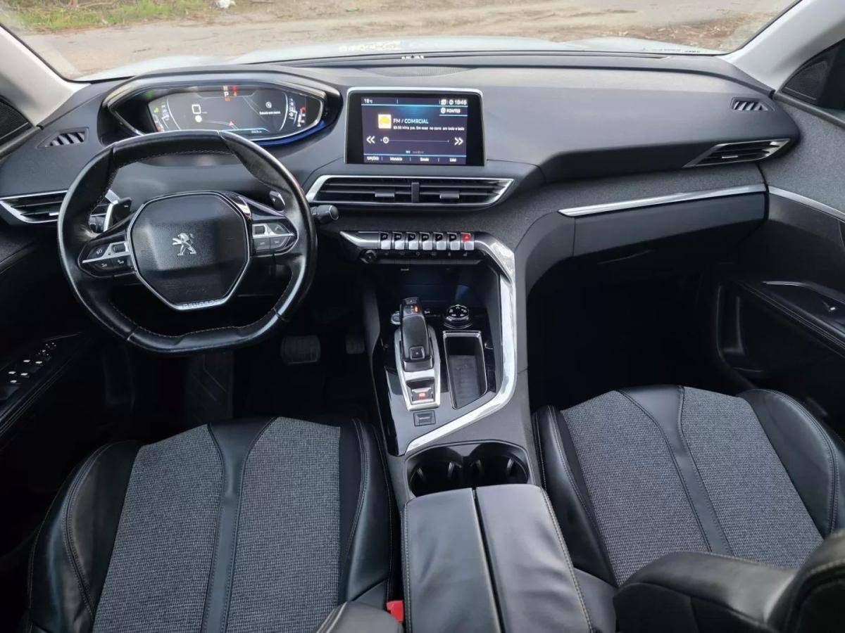 peugeot-5008-2018-gasolina-1199cc