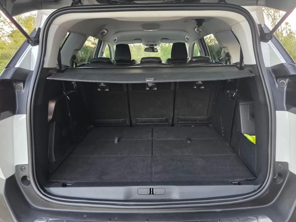 peugeot-5008-2018-gasolina-1199cc