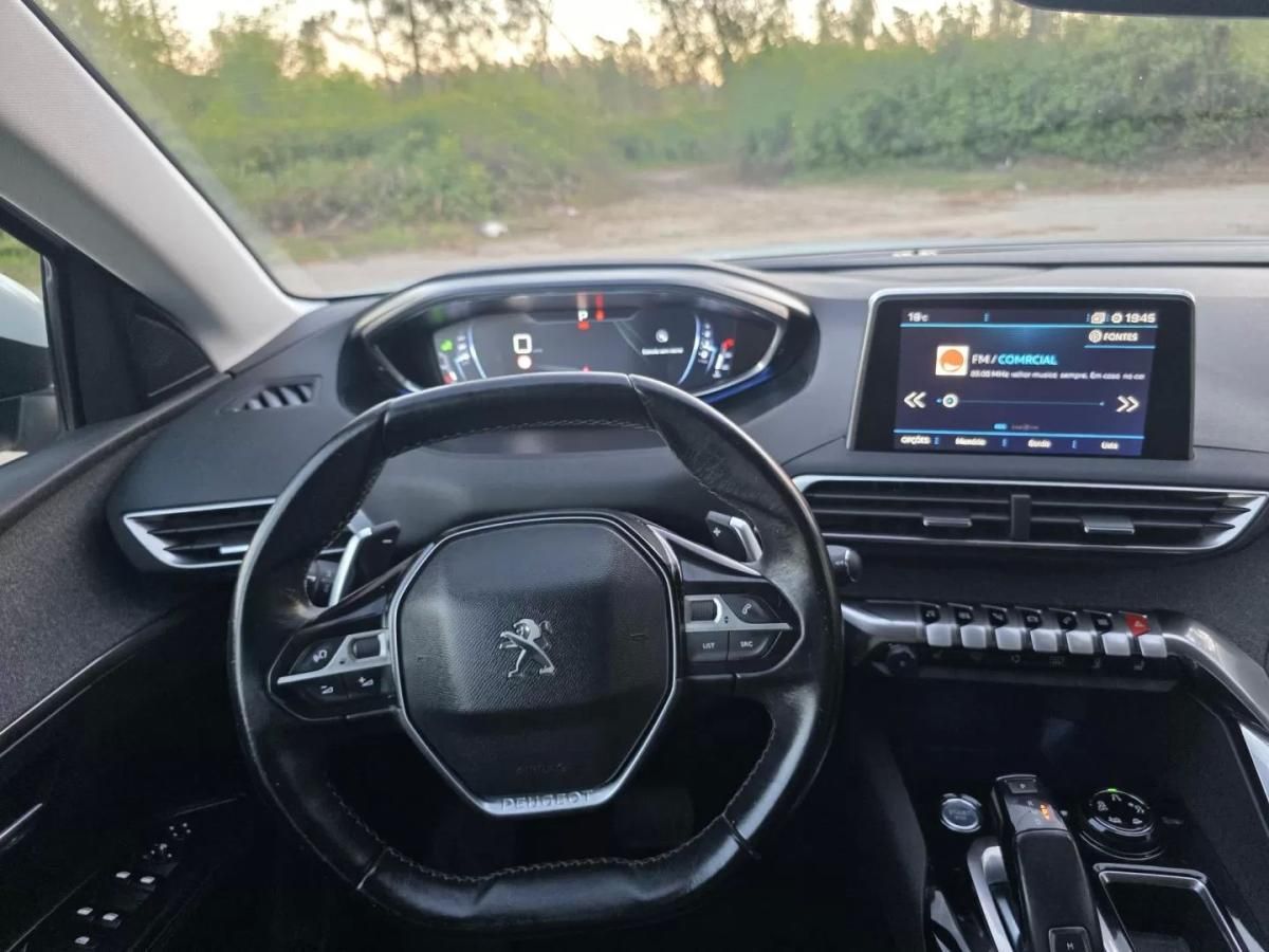 peugeot-5008-2018-gasolina-1199cc