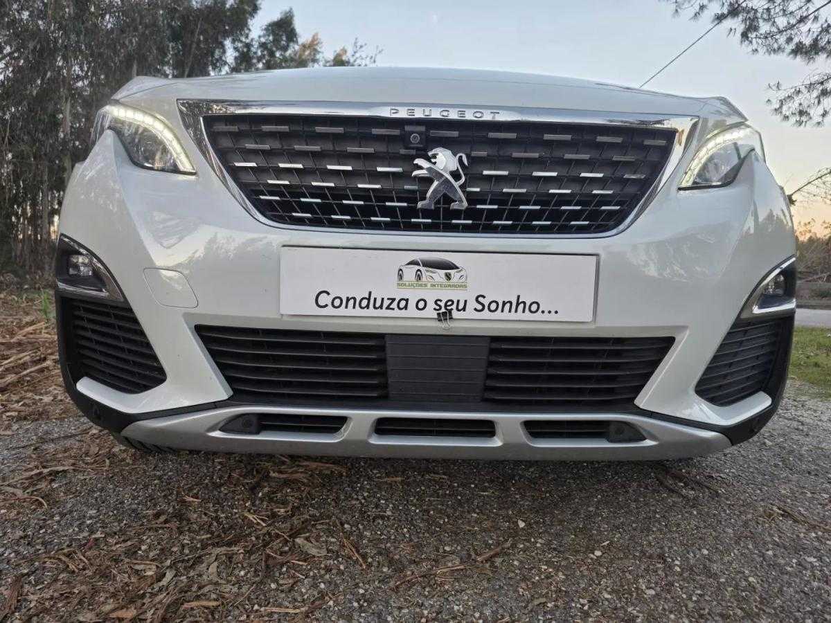 peugeot-5008-2018-gasolina-1199cc