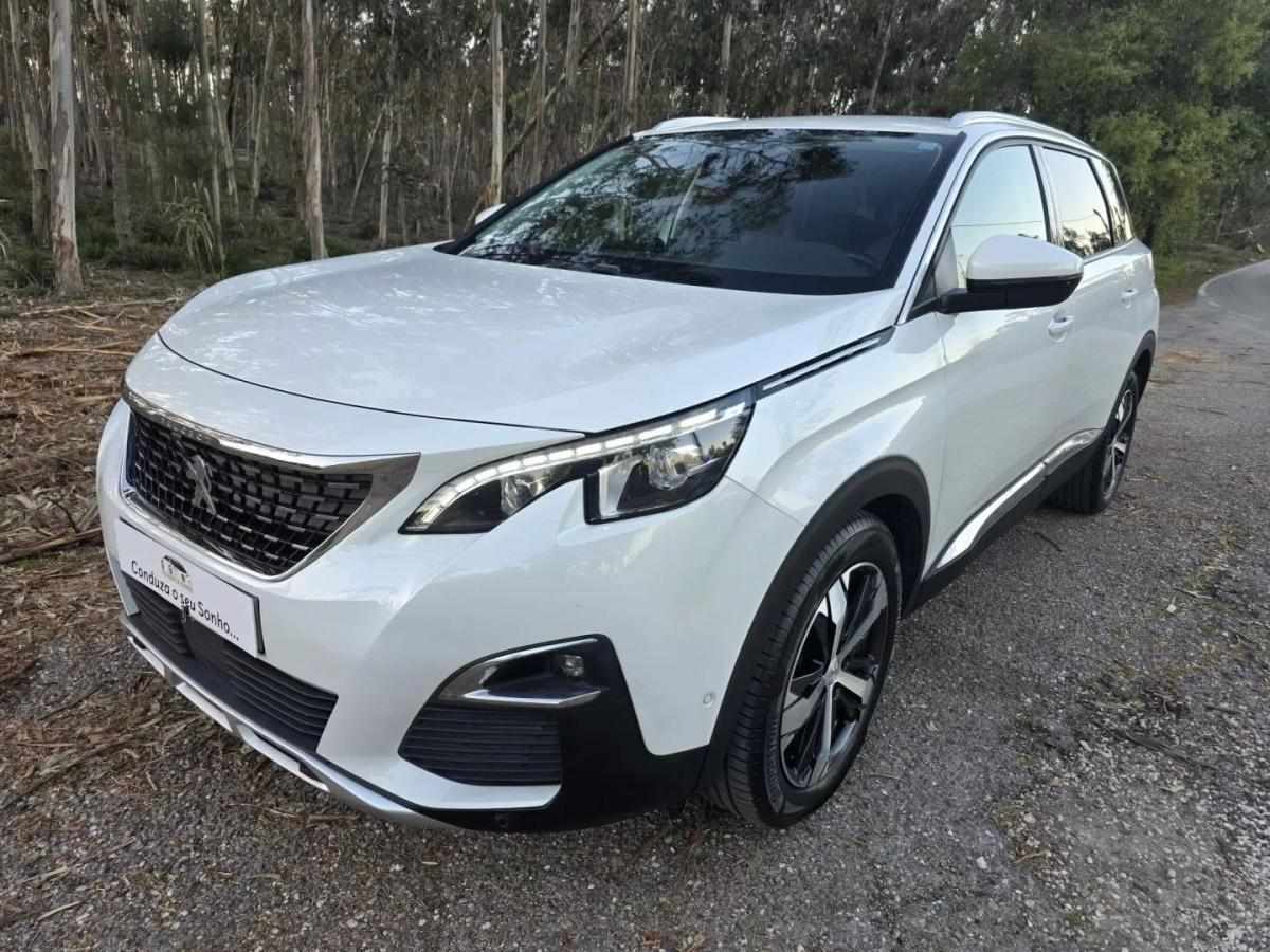 peugeot-5008-2018-gasolina-1199cc