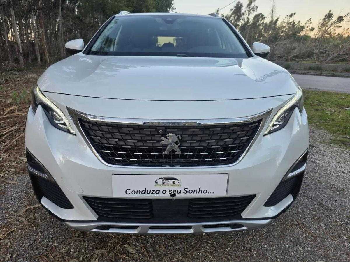 peugeot-5008-2018-gasolina-1199cc