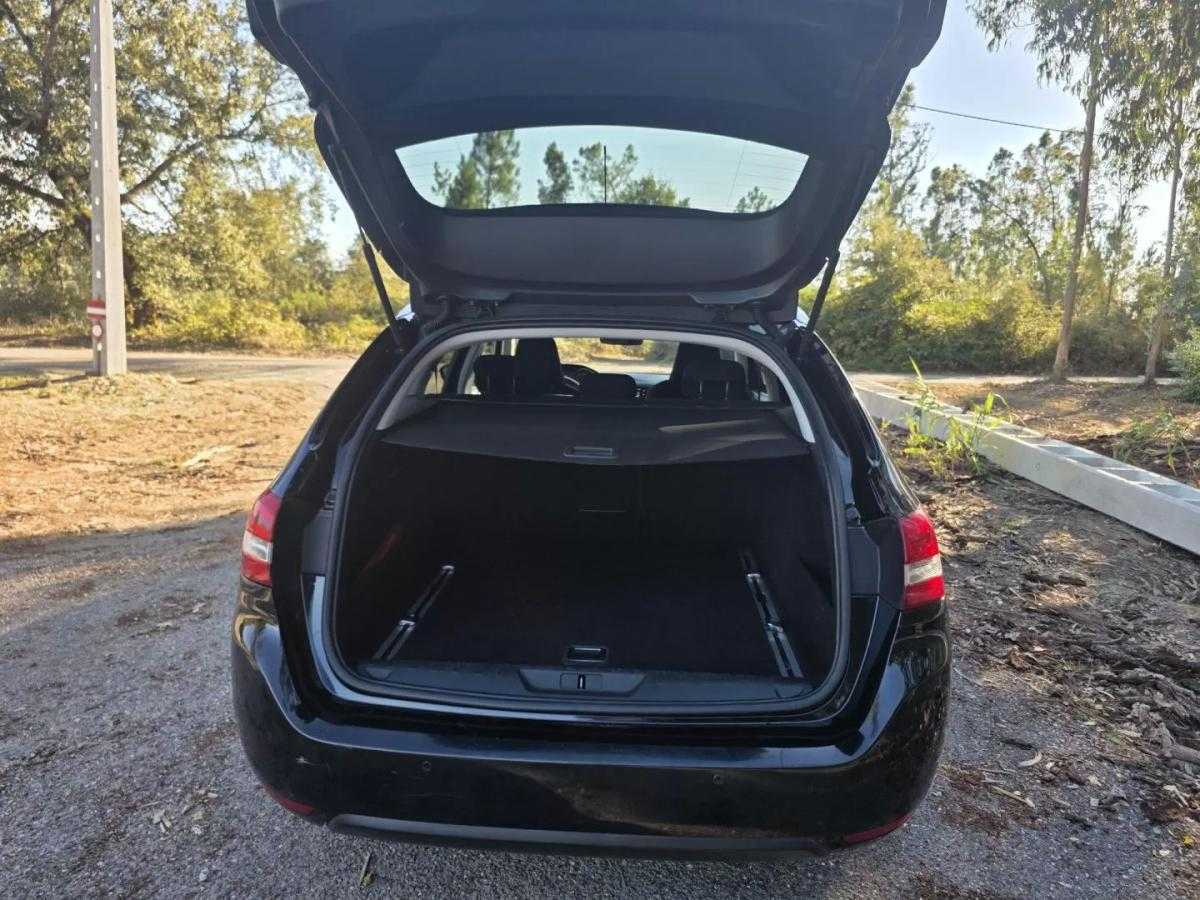 peugeot-308-sw-2015-diesel-1560cc