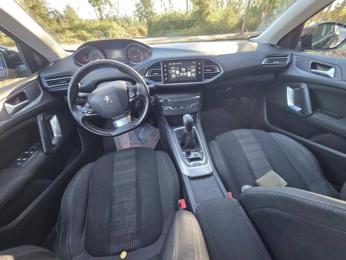 peugeot-308-sw-2015-diesel-1560cc