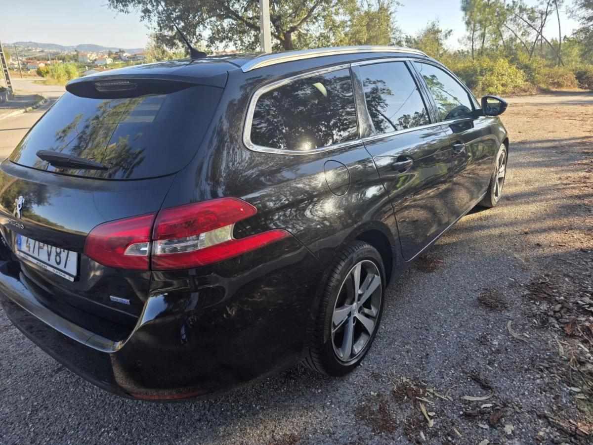 peugeot-308-sw-2015-diesel-1560cc
