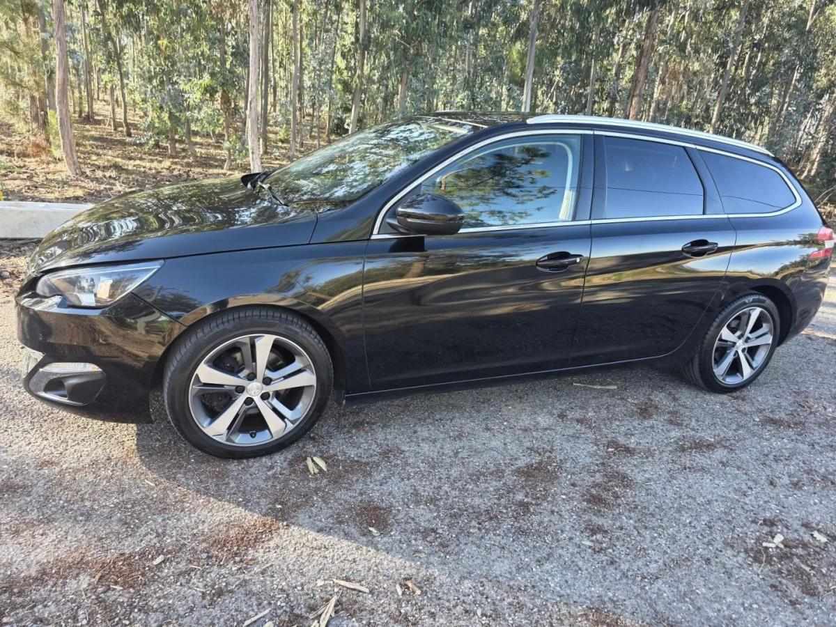 peugeot-308-sw-2015-diesel-1560cc