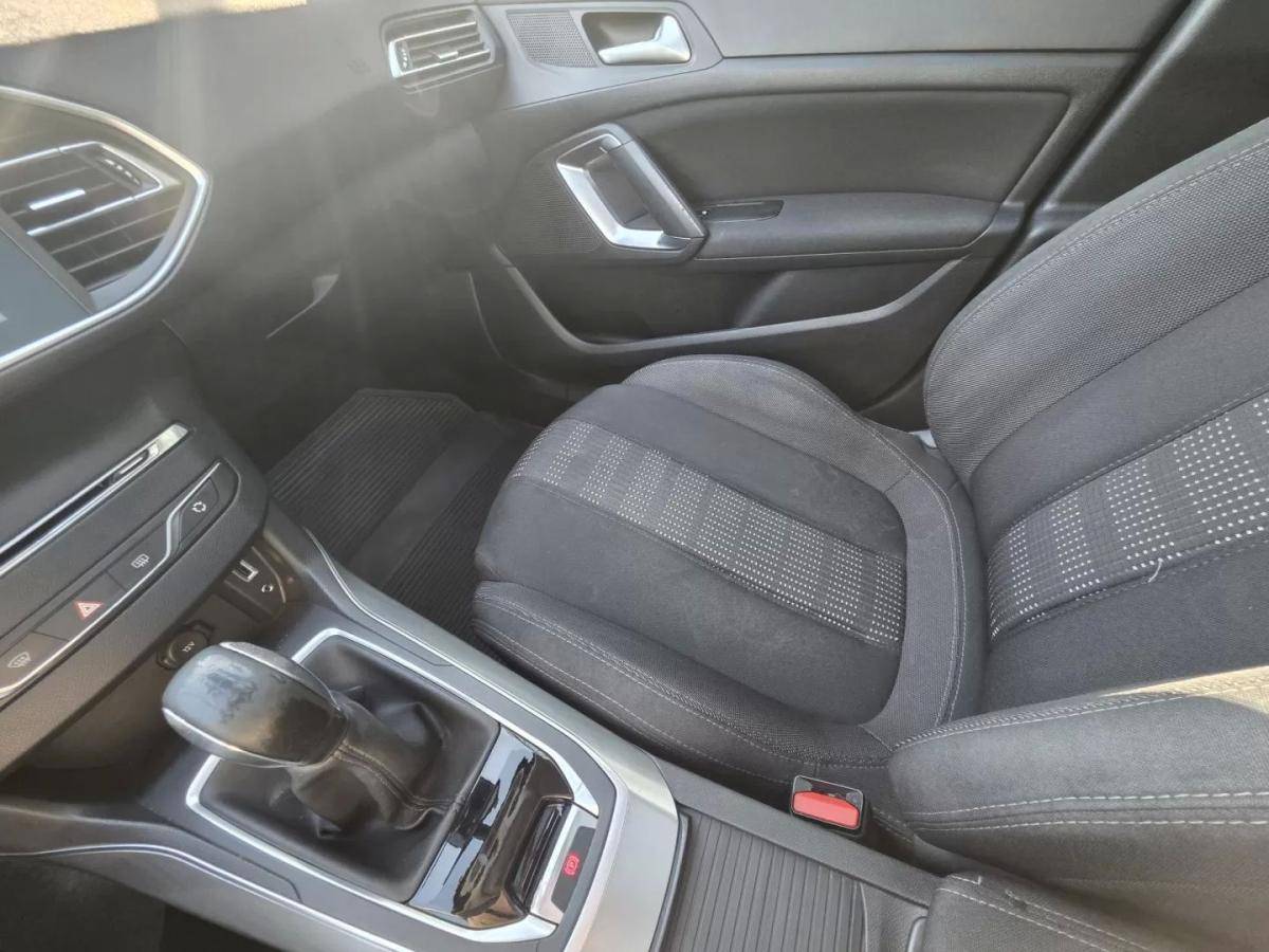 peugeot-308-sw-2015-diesel-1560cc
