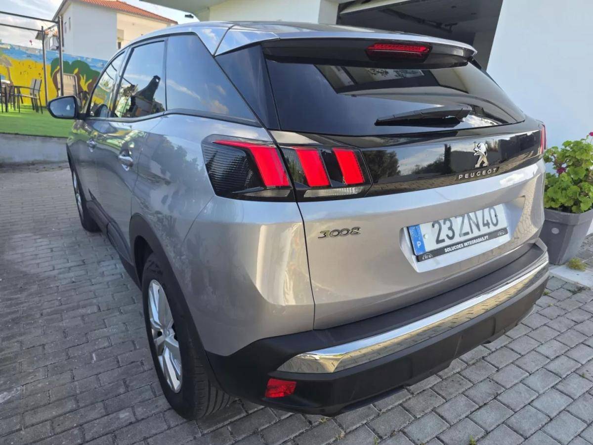 peugeot-3008-2019-diesel-1499cc