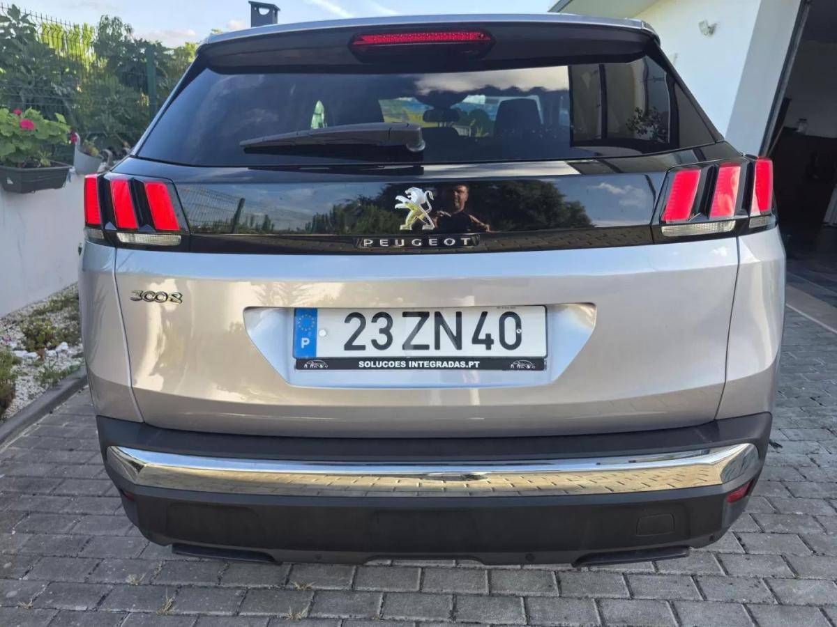 peugeot-3008-2019-diesel-1499cc