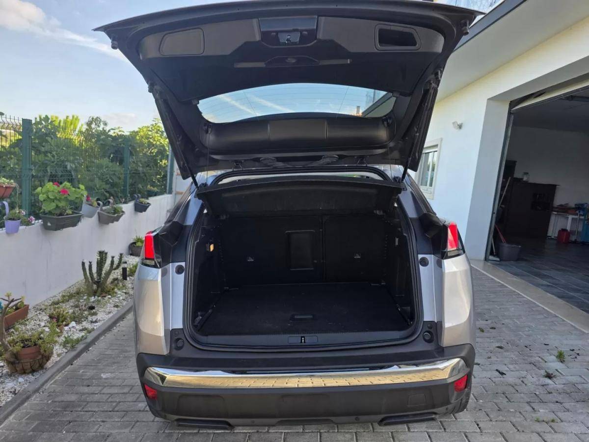 peugeot-3008-2019-diesel-1499cc