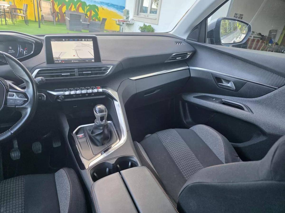 peugeot-3008-2019-diesel-1499cc