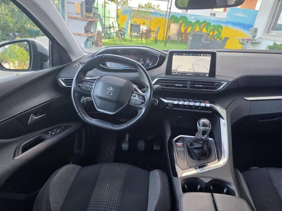 peugeot-3008-2019-diesel-1499cc
