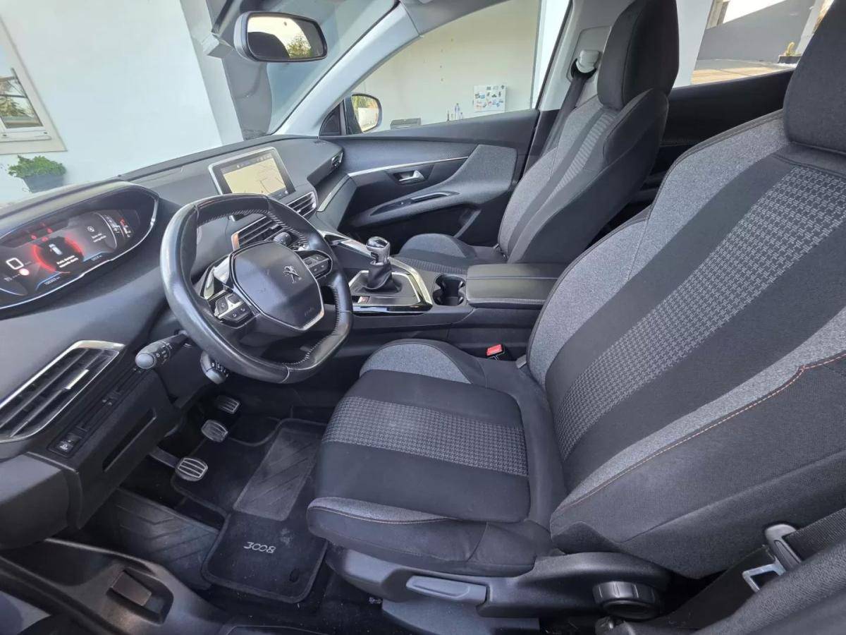 peugeot-3008-2019-diesel-1499cc