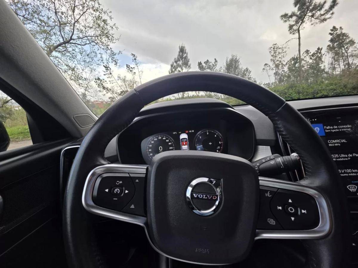 volvo-xc40-2020-diesel-1969cc