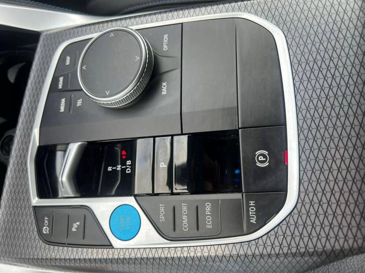 bmw-serie-i-2023-eletrico-200cc