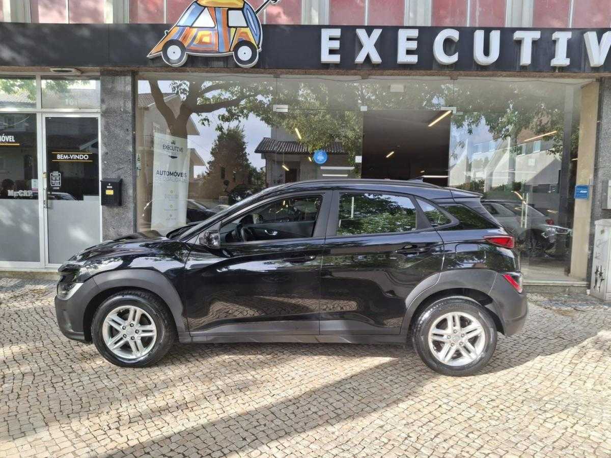 hyundai-kauai-2022-hibrido-1580cc
