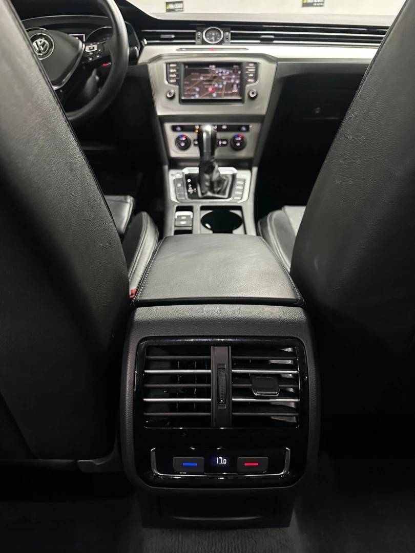 volkswagen-passat-variant-2015-diesel-1968cc