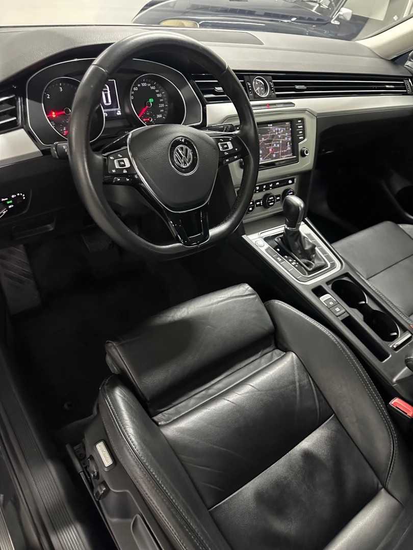 volkswagen-passat-variant-2015-diesel-1968cc