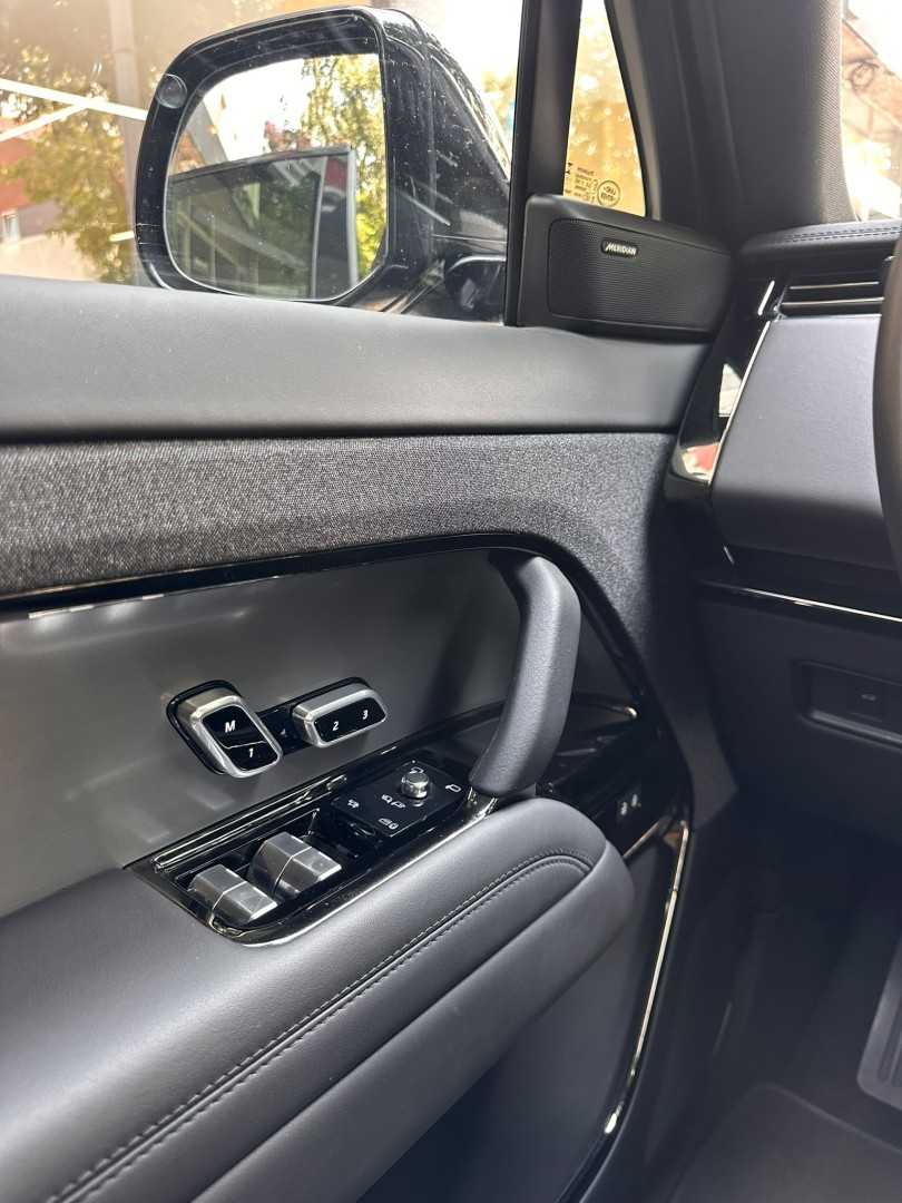 land-rover-range-rover-sport-2023-diesel-2997cc