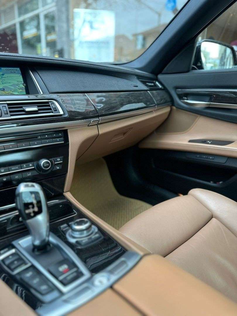bmw-serie-7-2013-diesel-2993cc