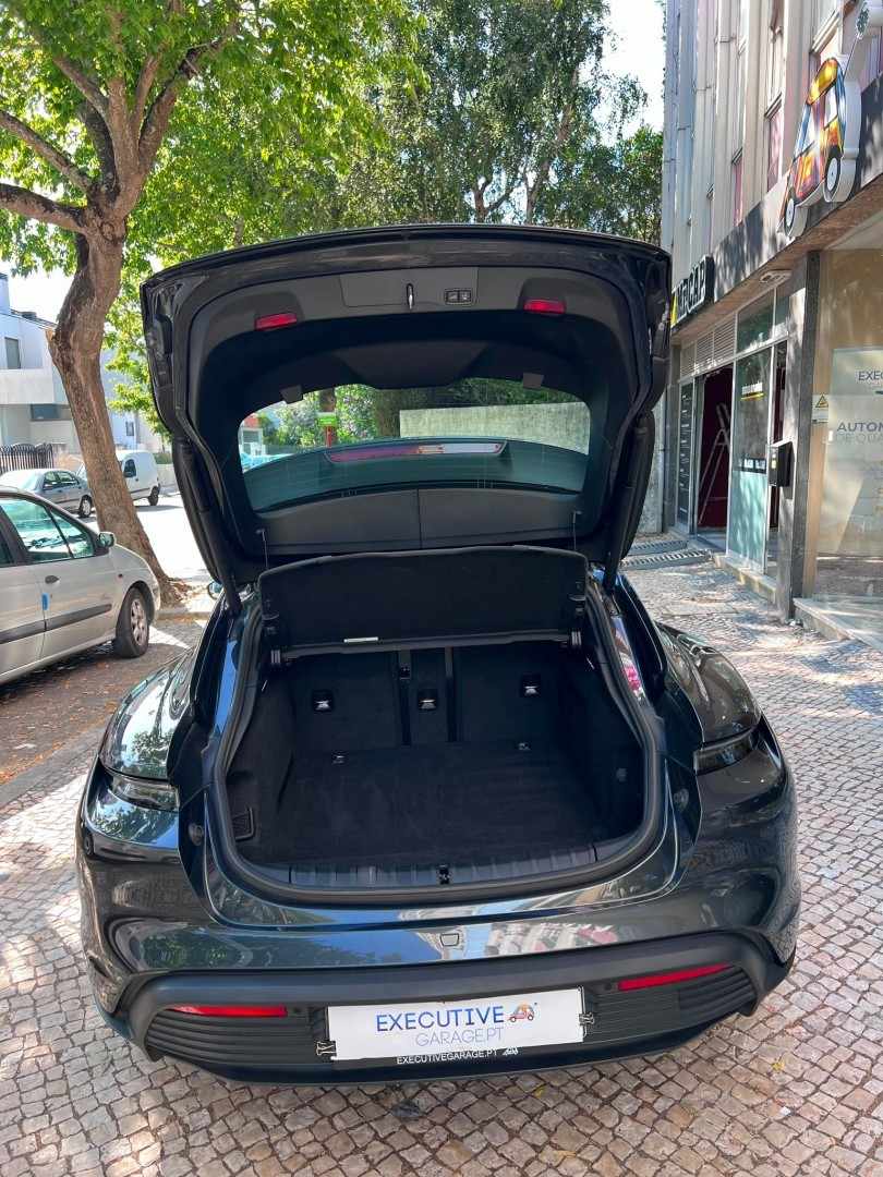 porsche-taycan-2022-eletrico-0cc